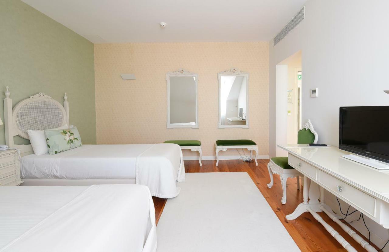 Sundial Gardens & Suites Sandim Exterior photo